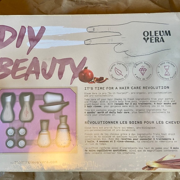 UNOPENED Oleum Vera Good Hair Day DIY Organic Hair Care Kit - Picture 2 of 3